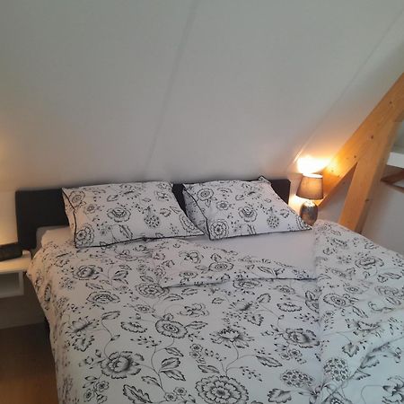Top Appartement Short Stay In Mooie Omgeving Kortenhoef. Exteriör bild
