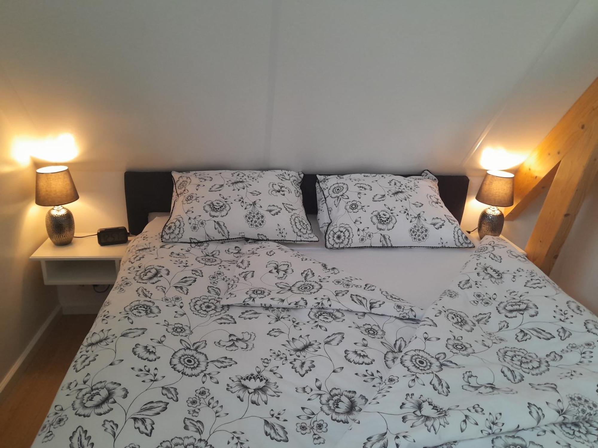 Top Appartement Short Stay In Mooie Omgeving Kortenhoef. Exteriör bild